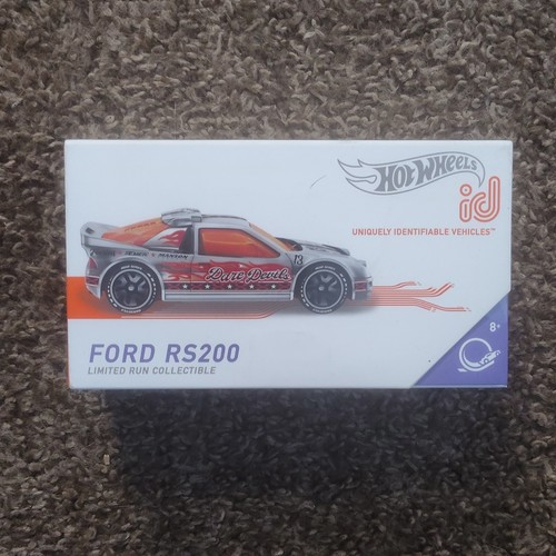Hot wheels ford rs200 - hot,